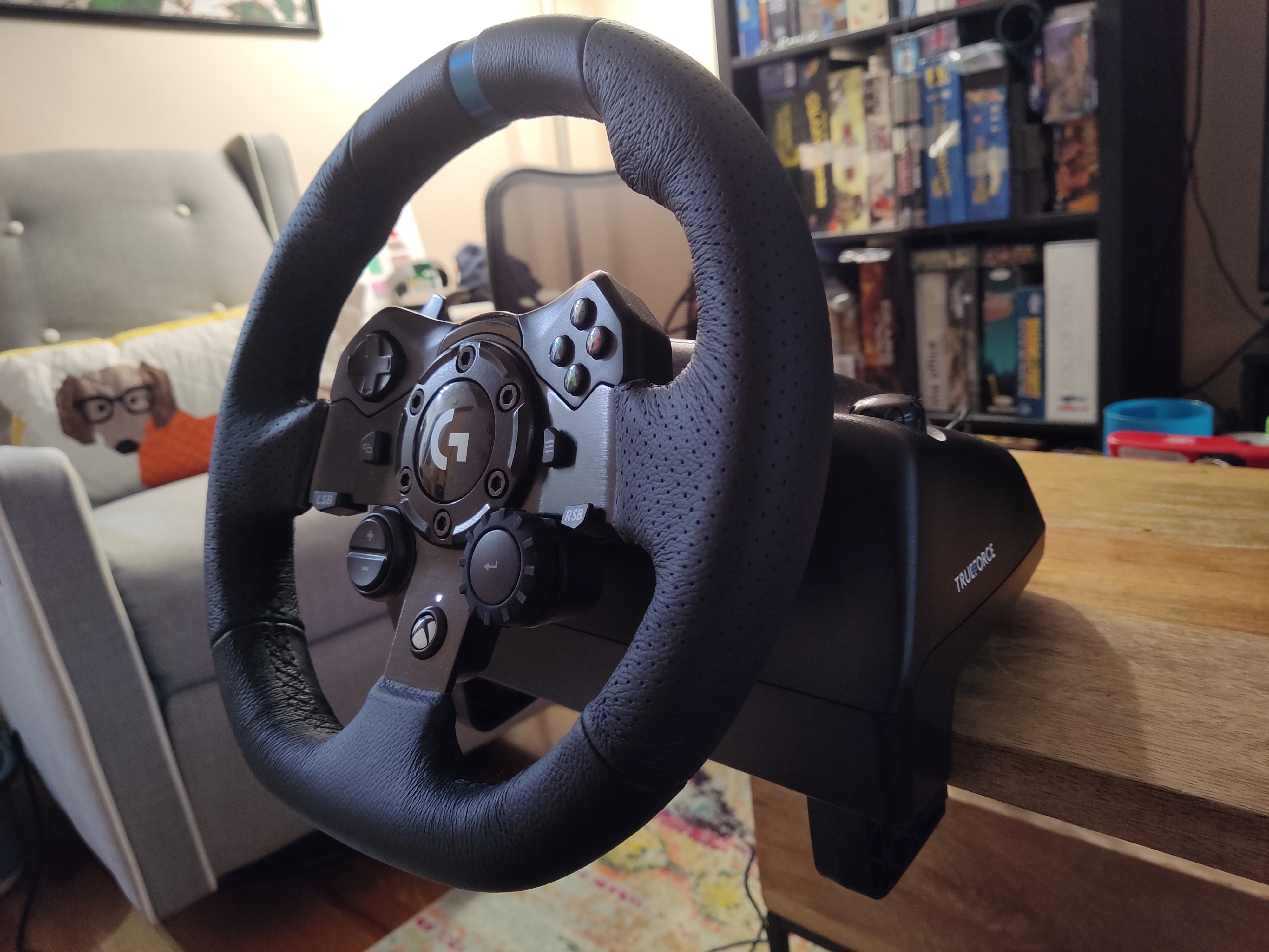 Logitech G923 Steering Wheel And Pedal Review - Story Telling Co